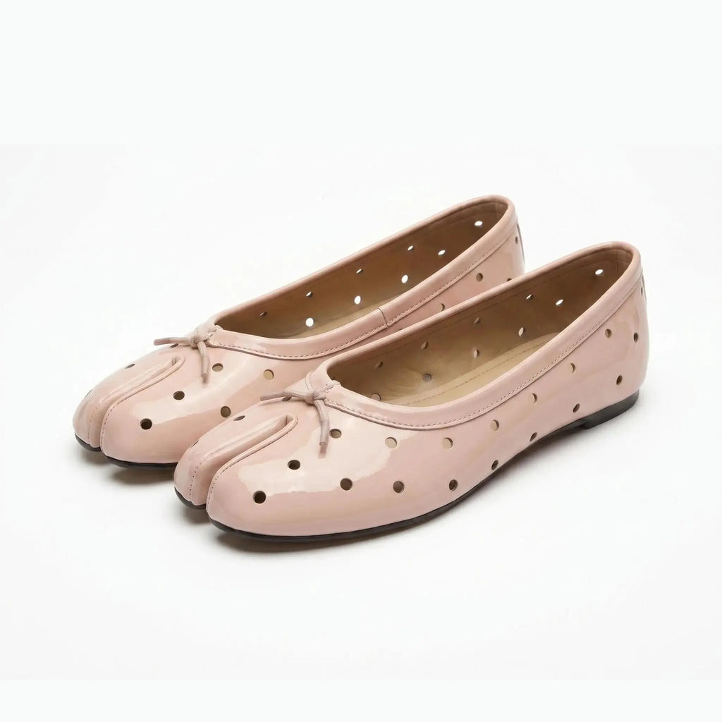 Dot-Air Tabi Ballet Flats
