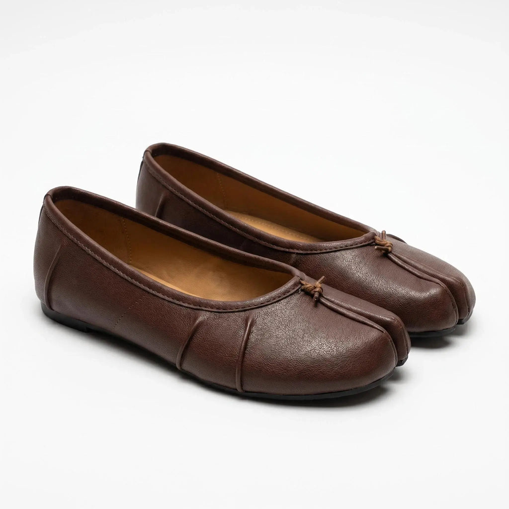 Crinkled Tabi Ballet Flats
