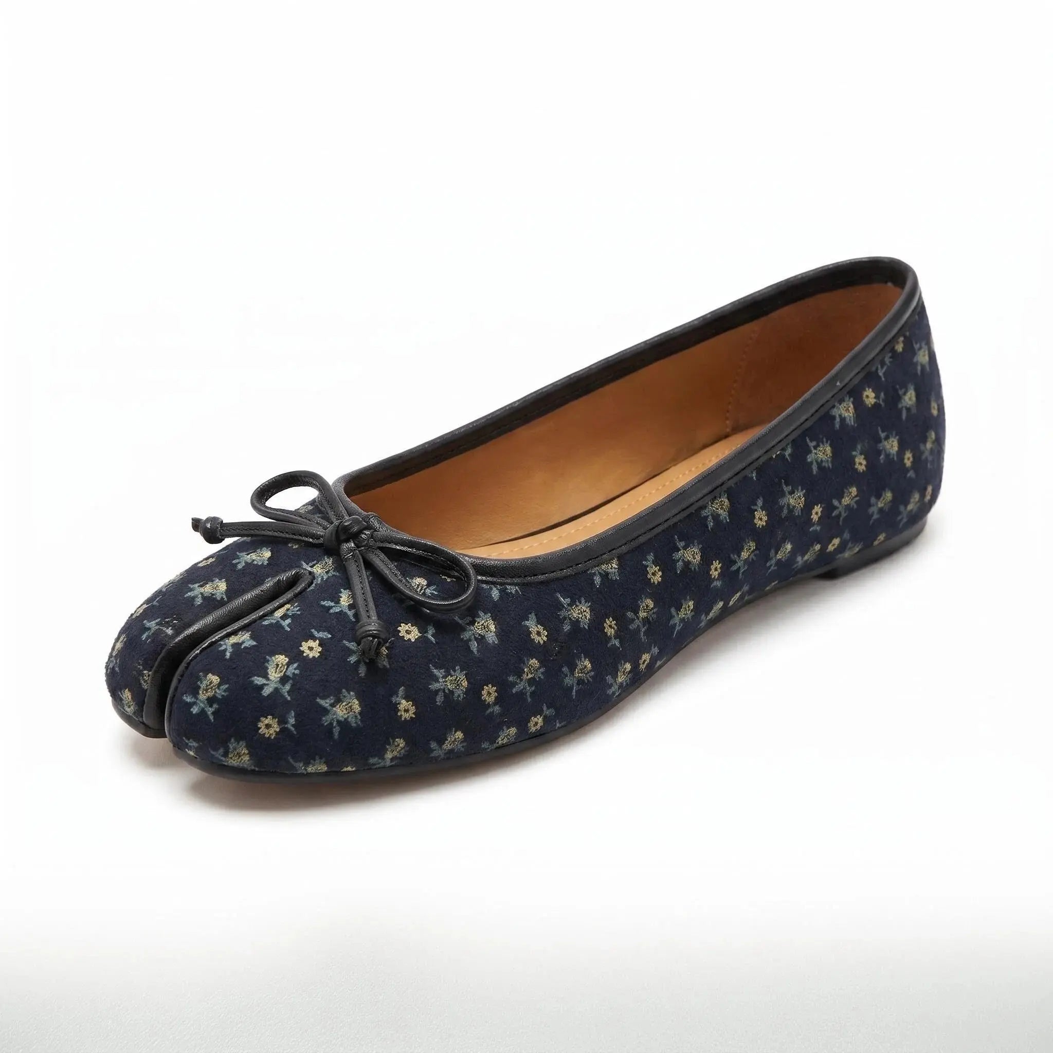 Bow Tabi Ballet Flats