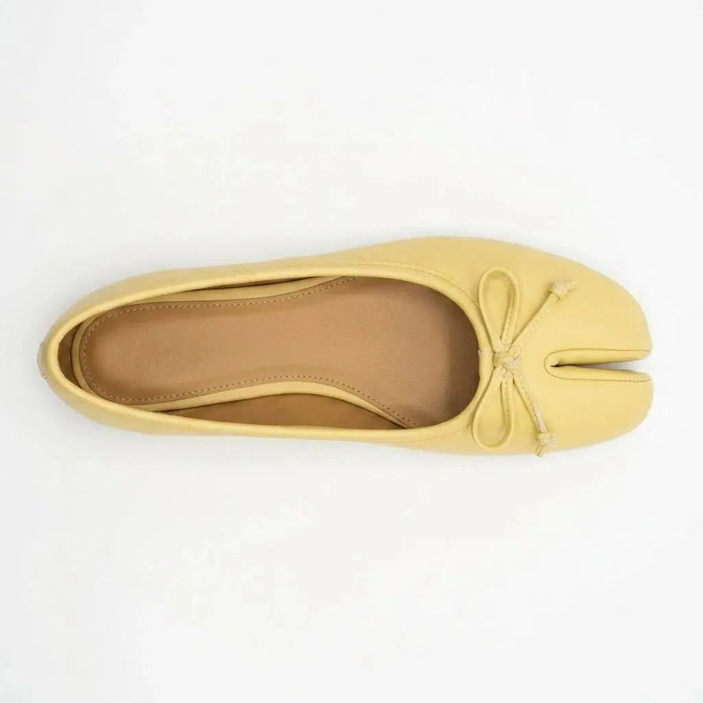 Bow Tabi Ballet Flats