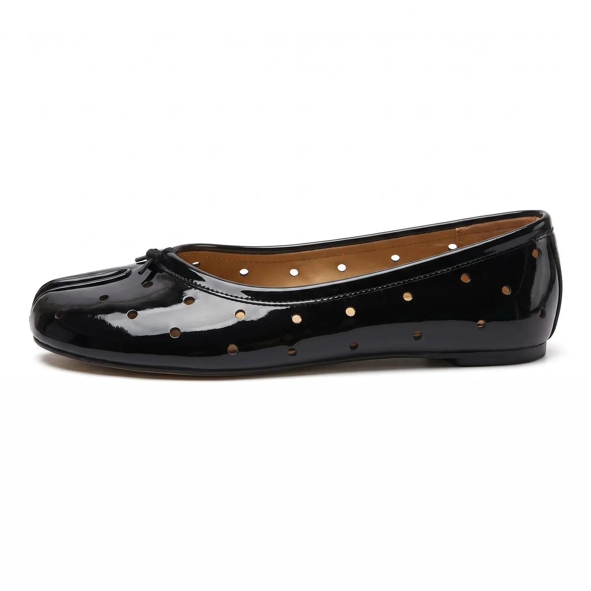 Dot-Air Tabi Ballet Flats