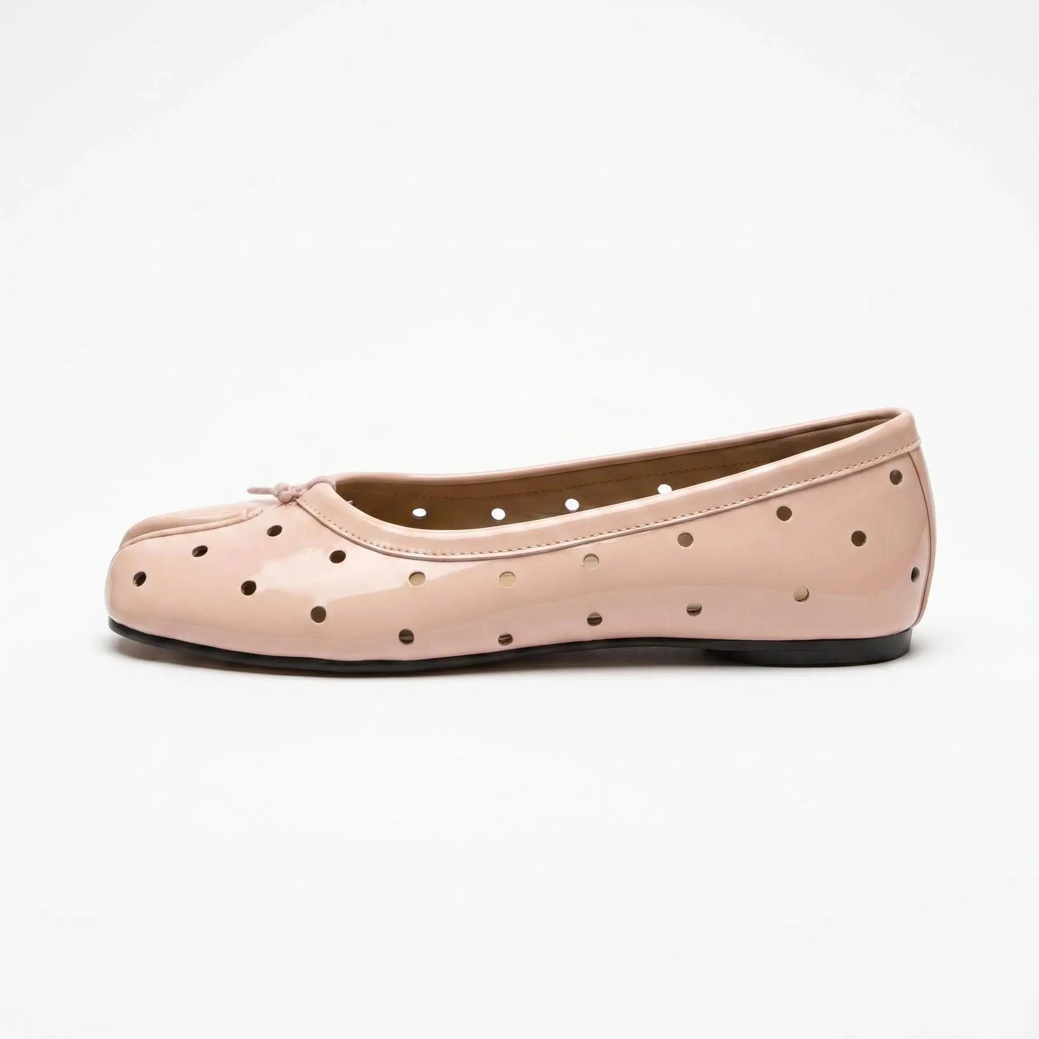 Dot-Air Tabi Ballet Flats