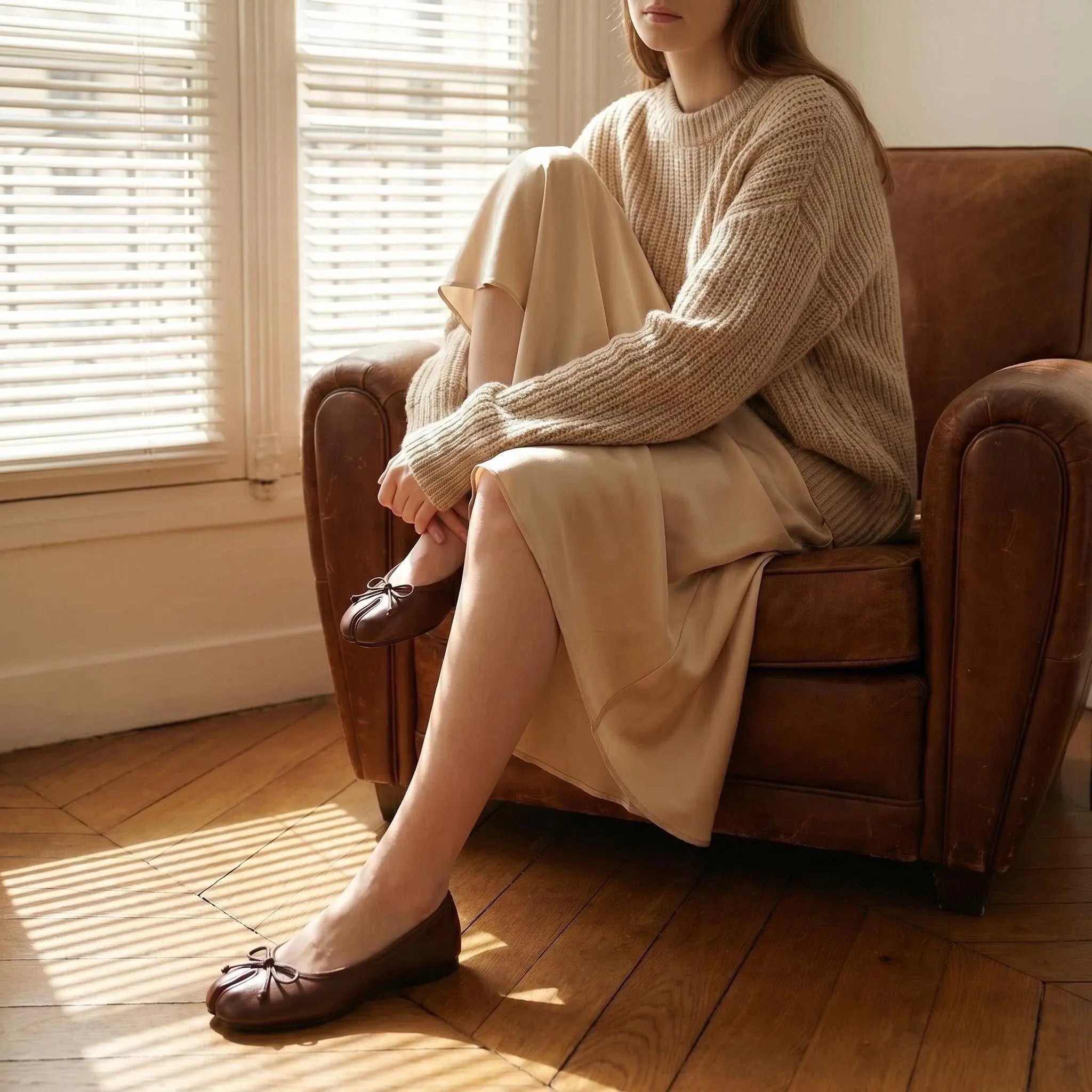 Bow Tabi Ballet Flats