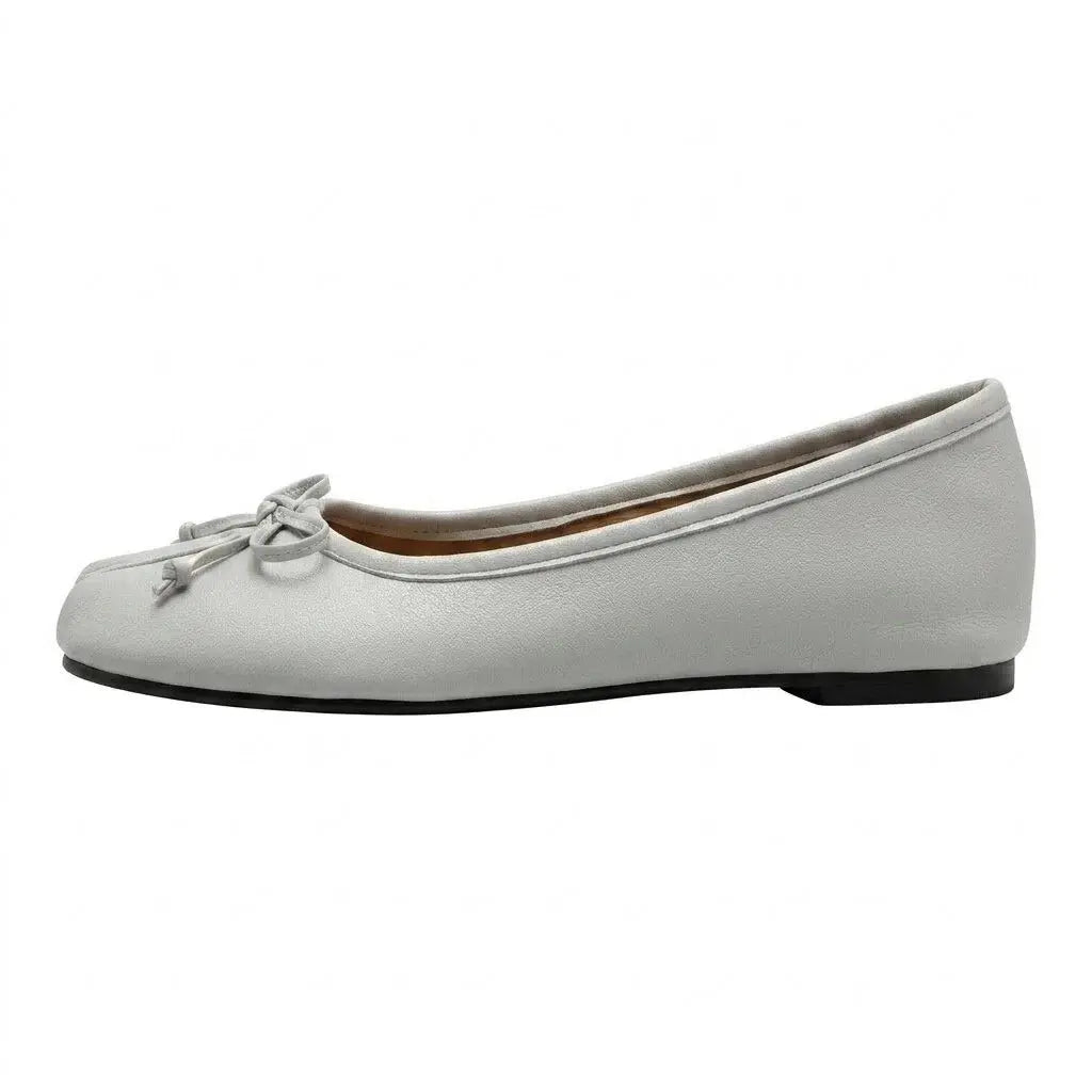 Bow Tabi Ballet Flats