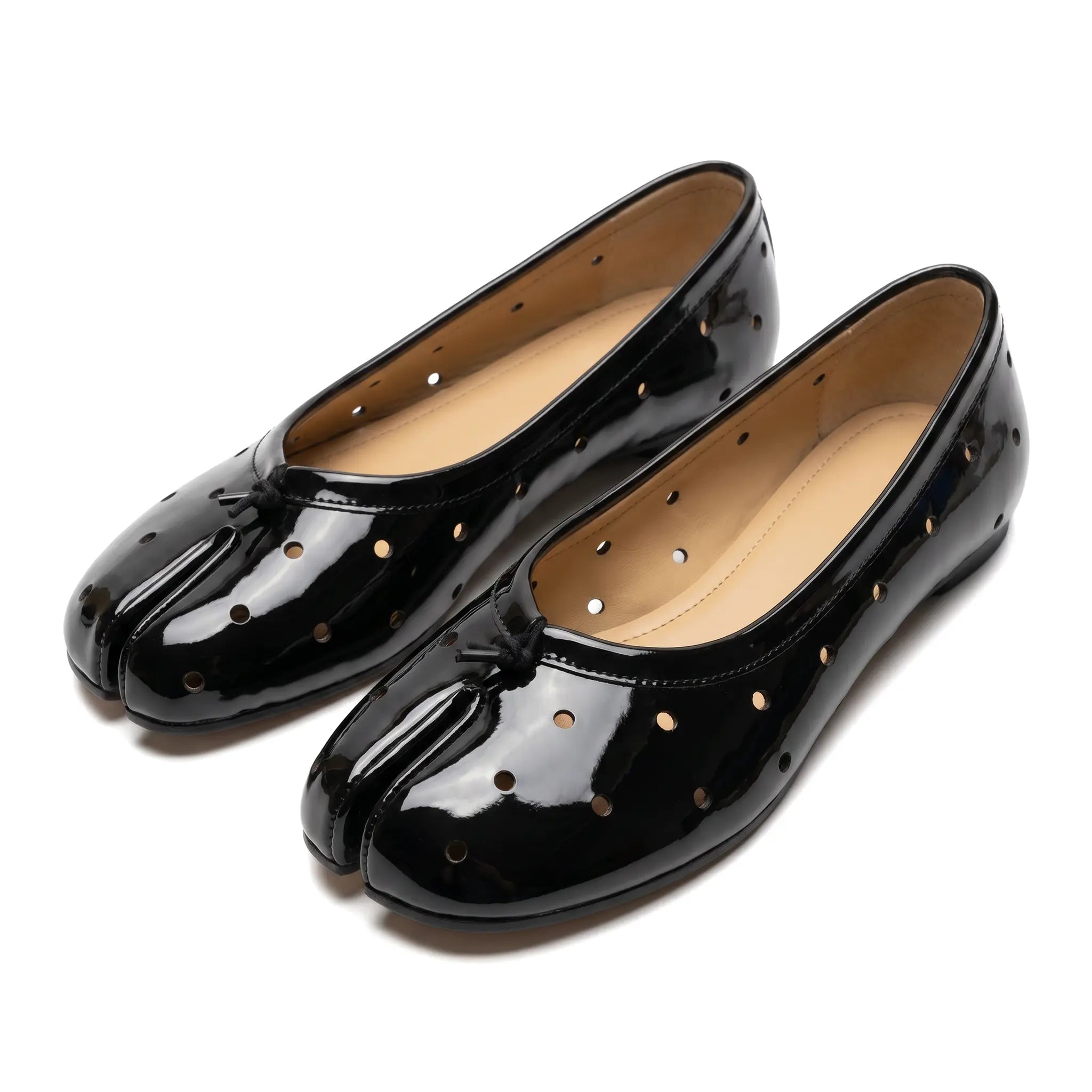 Dot-Air Tabi Ballet Flats