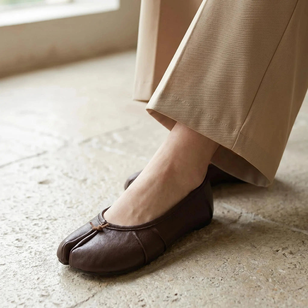 Crinkled Tabi Ballet Flats