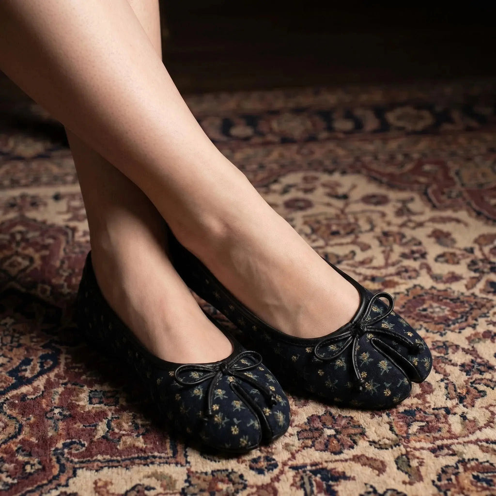 Bow Tabi Ballet Flats