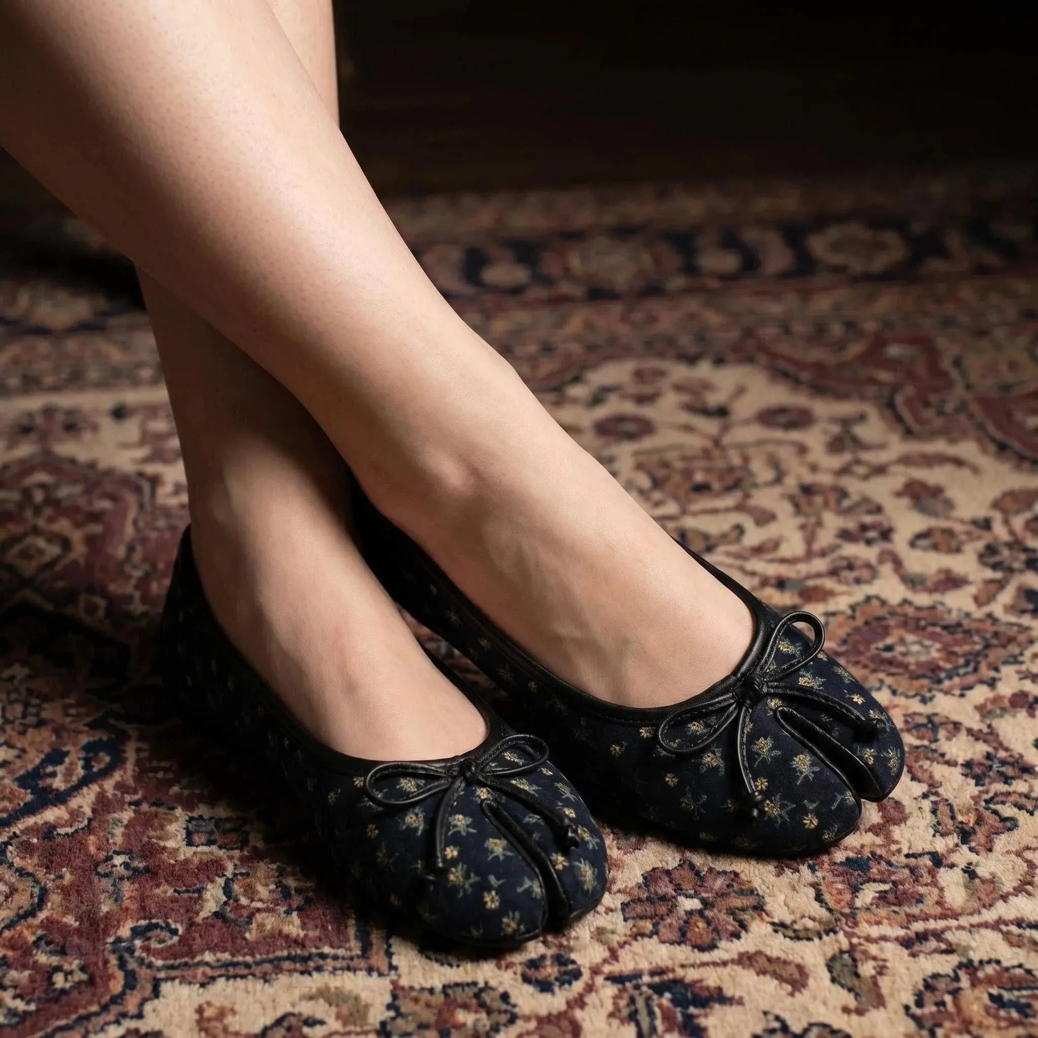 Bow Tabi Ballet Flats