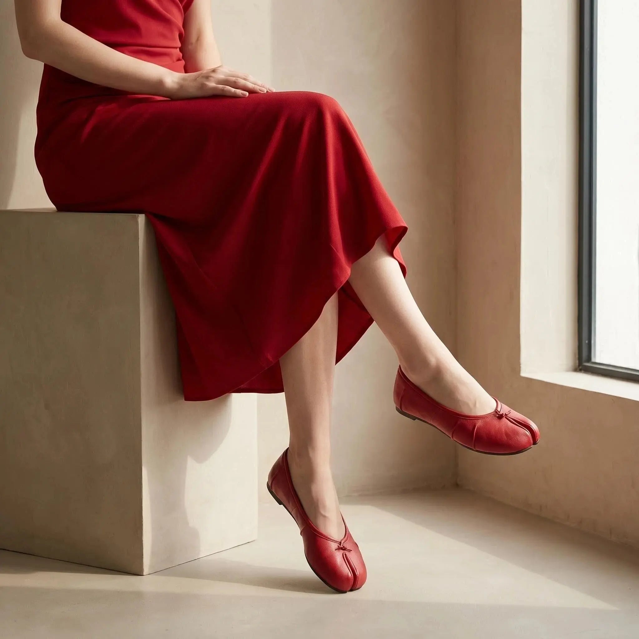 Crinkled Tabi Ballet Flats