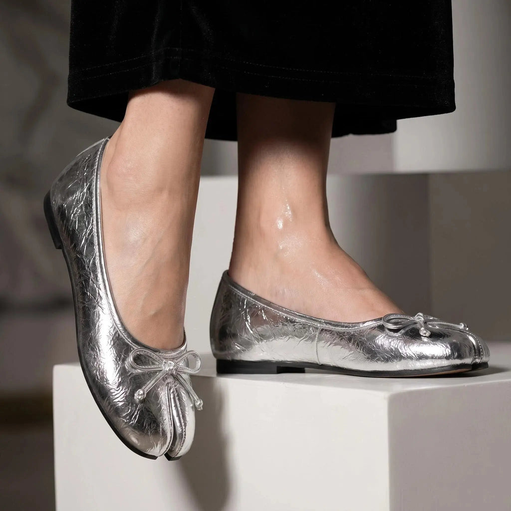 Bow Tabi Ballet Flats