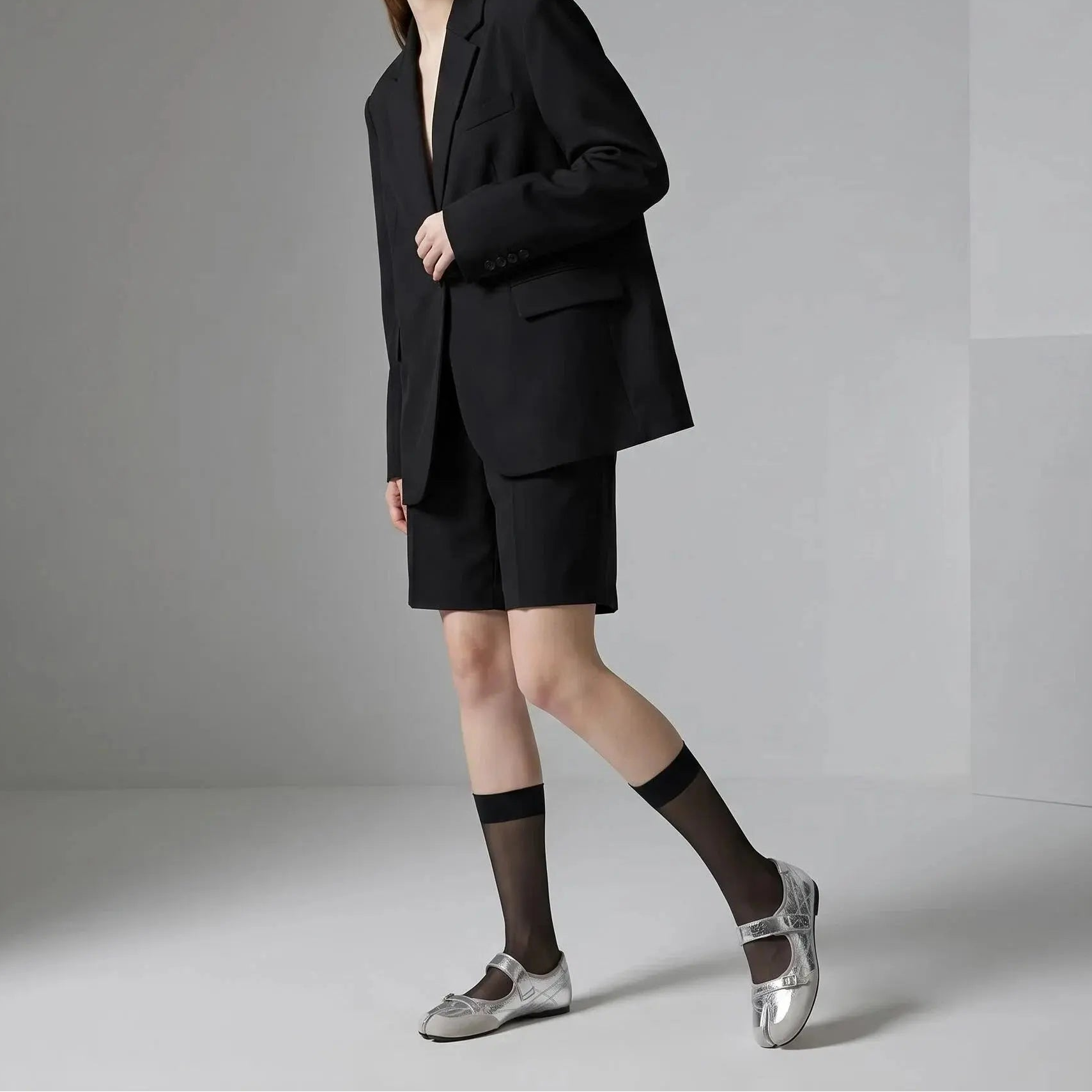 Hook & Loop Tabi Mary Janes
