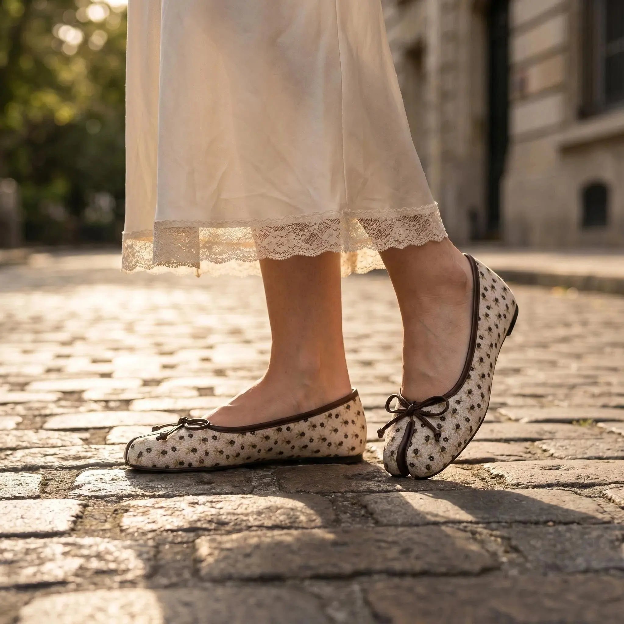 Bow Tabi Ballet Flats