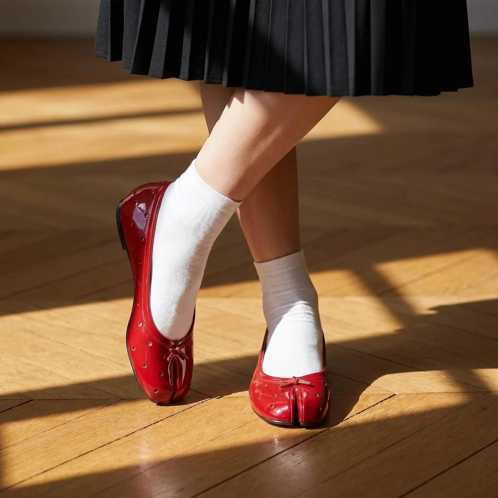 Dot-Air Tabi Ballet Flats