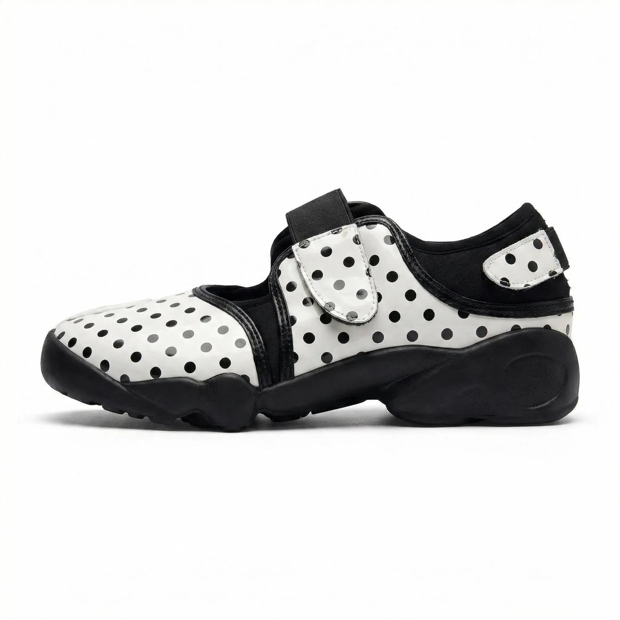 Tabi Mary Jane Sneakers (Dotty Split 2.0)