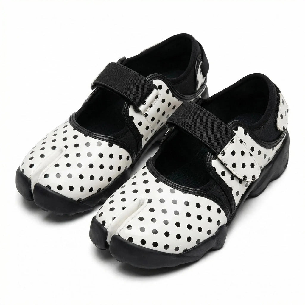 Tabi Mary Jane Sneakers (Dotty Split 2.0)