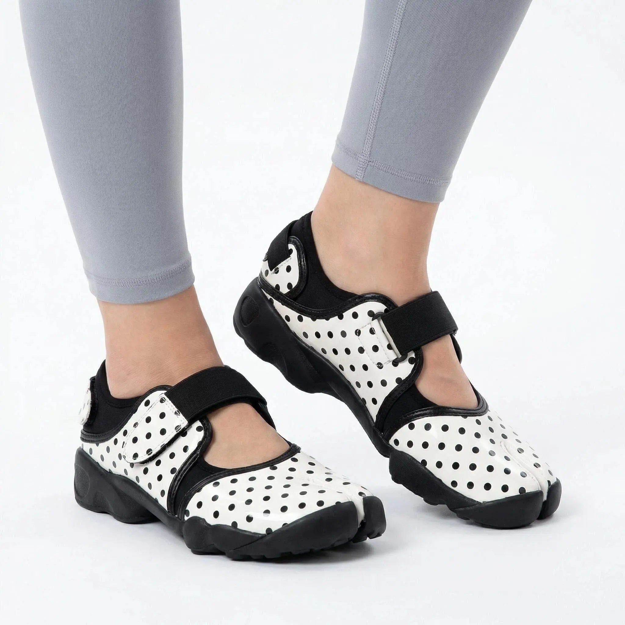 Tabi Mary Jane Sneakers (Dotty Split 2.0)