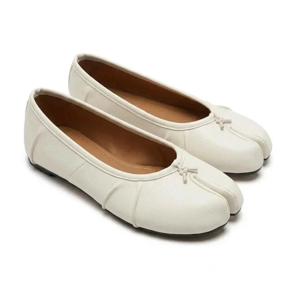 Crinkled Tabi Ballet Flats