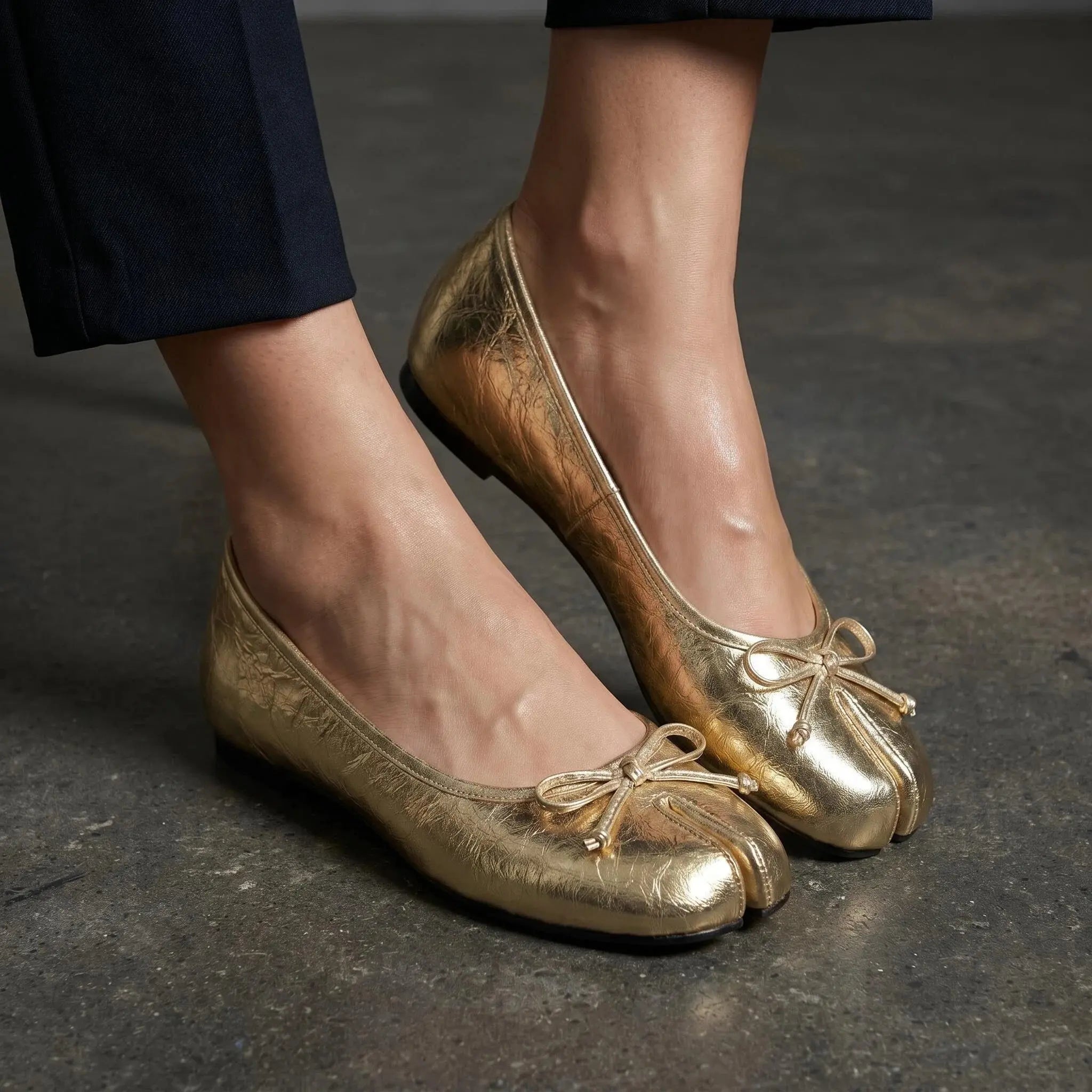 Bow Tabi Ballet Flats