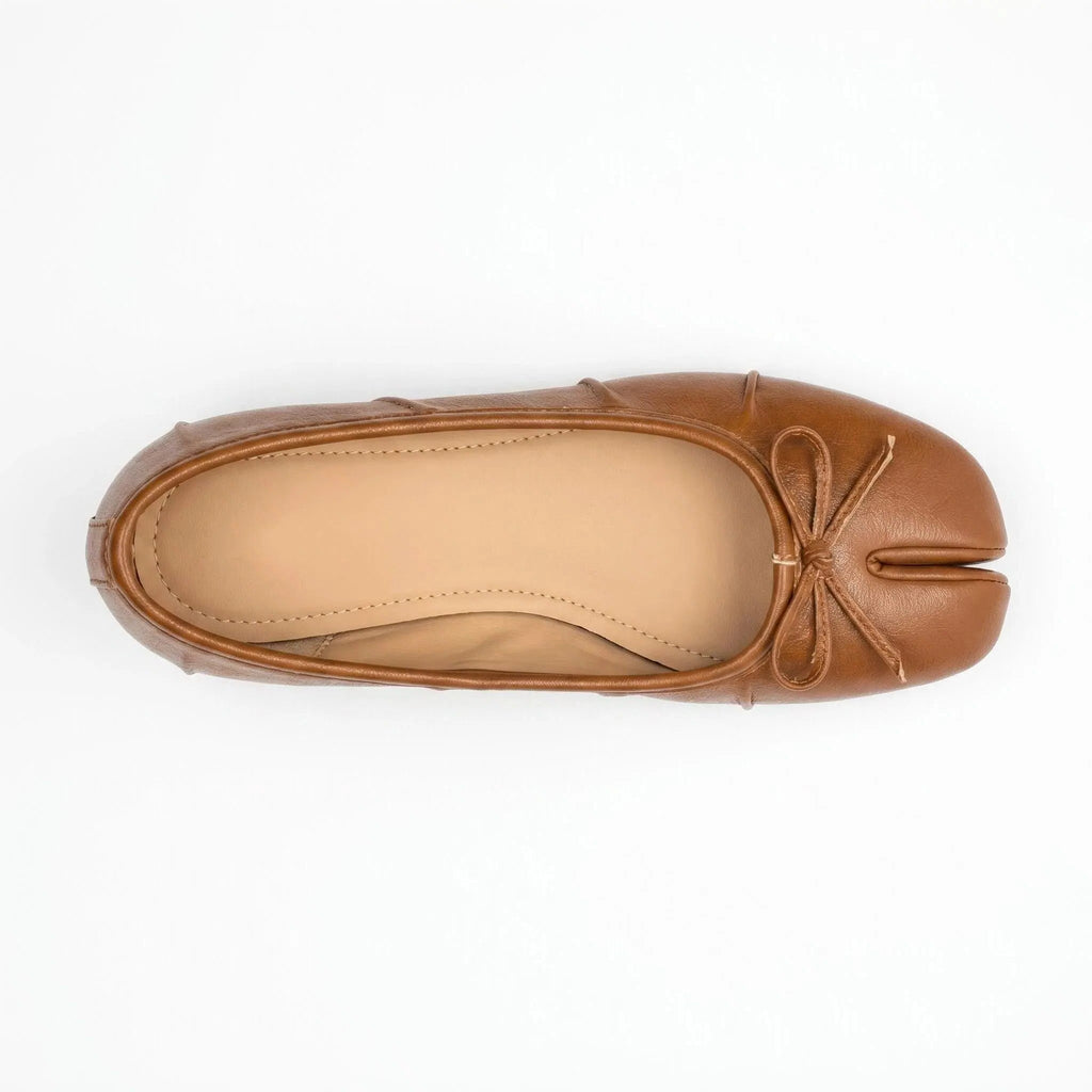 ZQW Bow Tabi Heel in bronze, top view – round toe, bow accent, tabi split-toe design, cushioned insole, easy slip-on style