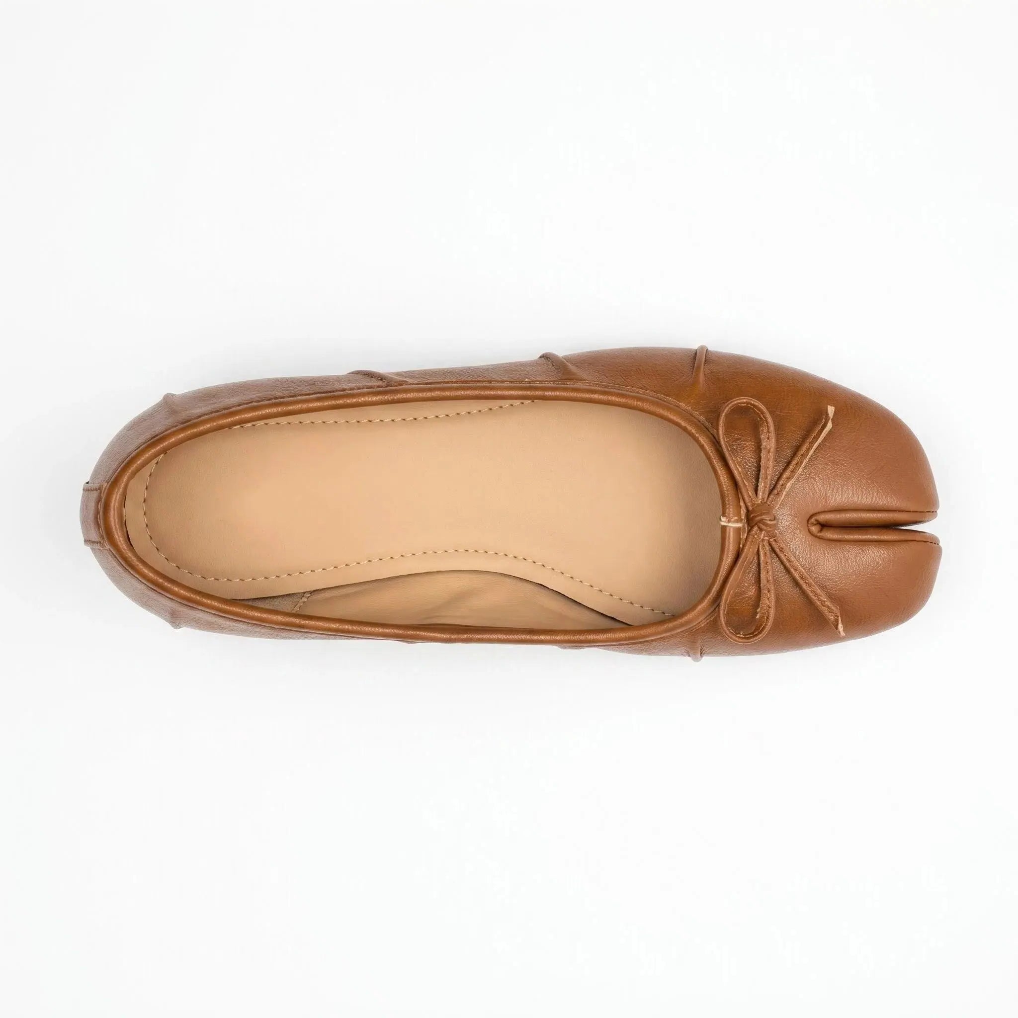 ZQW Bow Tabi Heel in bronze, top view – round toe, bow accent, tabi split-toe design, cushioned insole, easy slip-on style