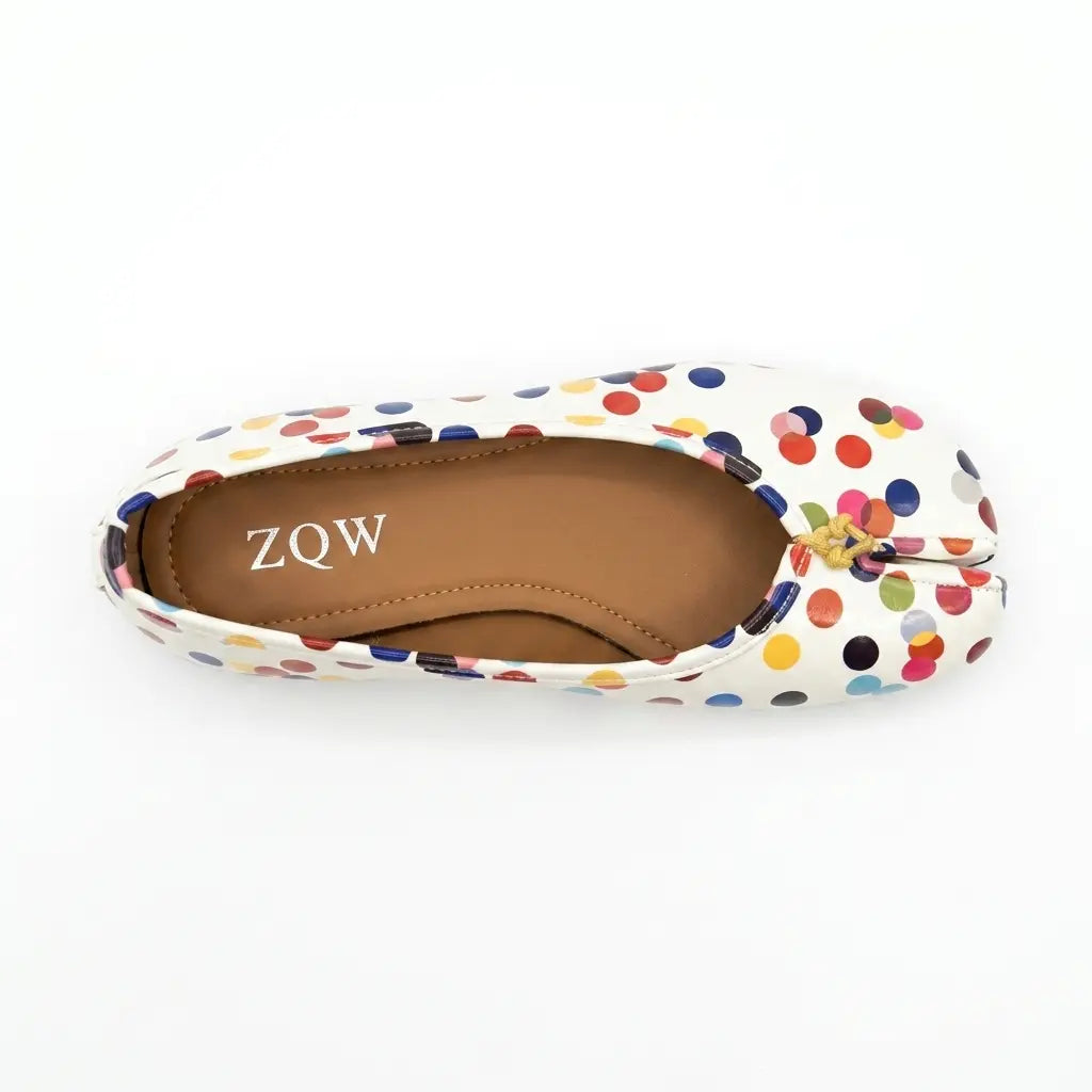 ZQW Colorful Polka Tabi Flats, top view – playful polka dot print across upper, round split-toe silhouette, wide-foot friendly, easy slip-on flat