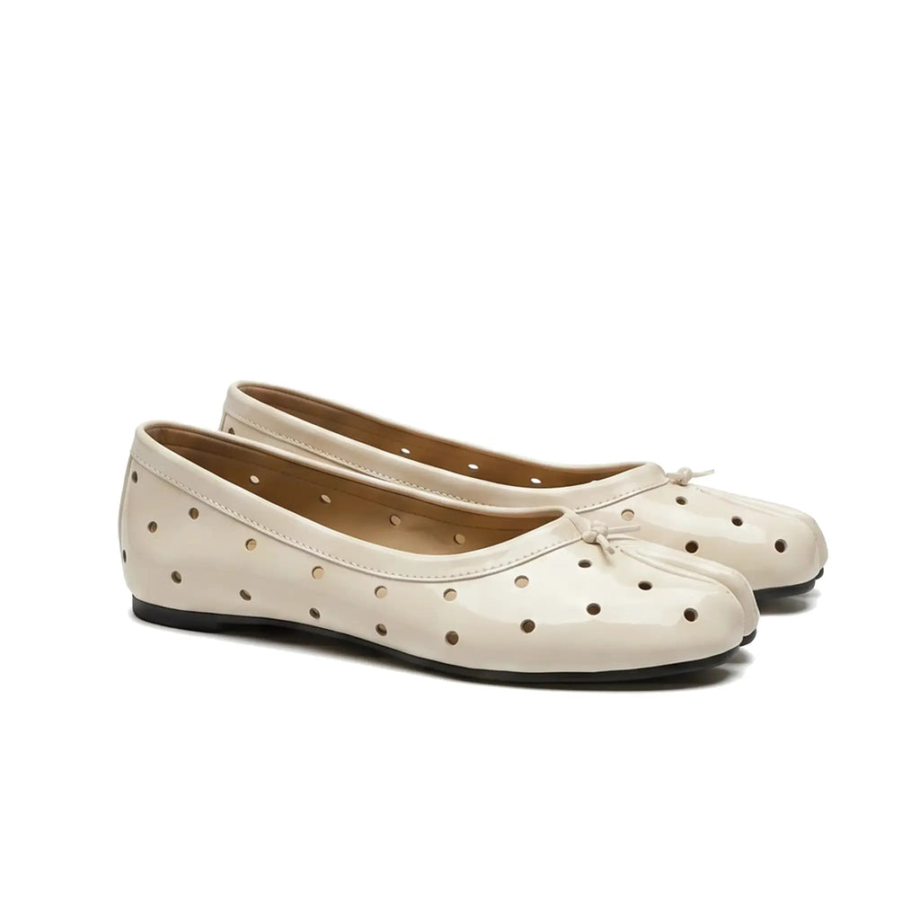 ZQW Dot-Air Tabi Ballet Flats in white, pair 45-degree view – matching cutout polka dot tabi flats, breathable and lightweight, perfect for warm-weather wear