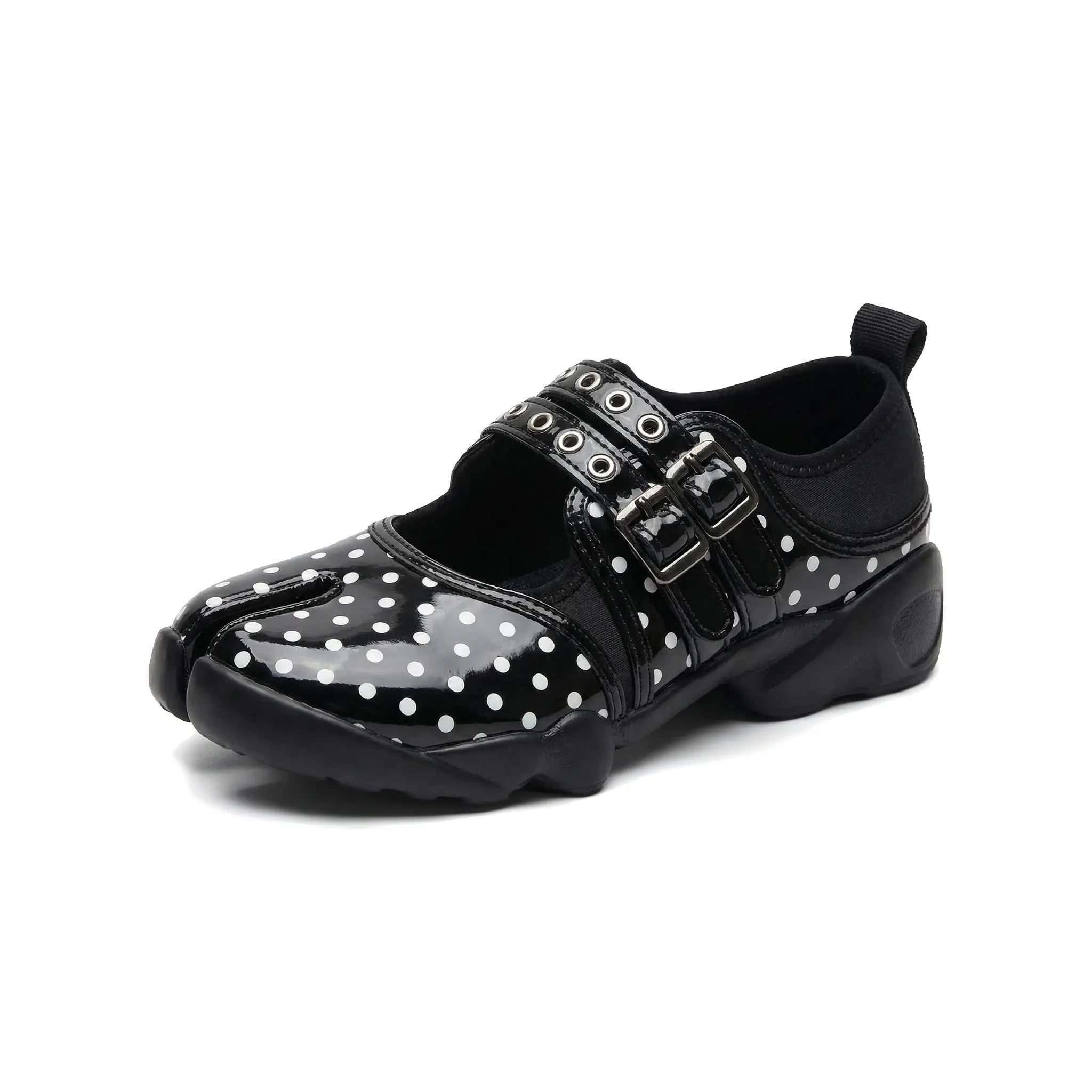 ZQW Dotty Split 1.0 Tabi Mary Jane Sneakers in black with fine polka dots, 45-degree angle view – delicate small dot pattern on black upper, split-toe design, Mary Jane strap, cushioned sneaker sole