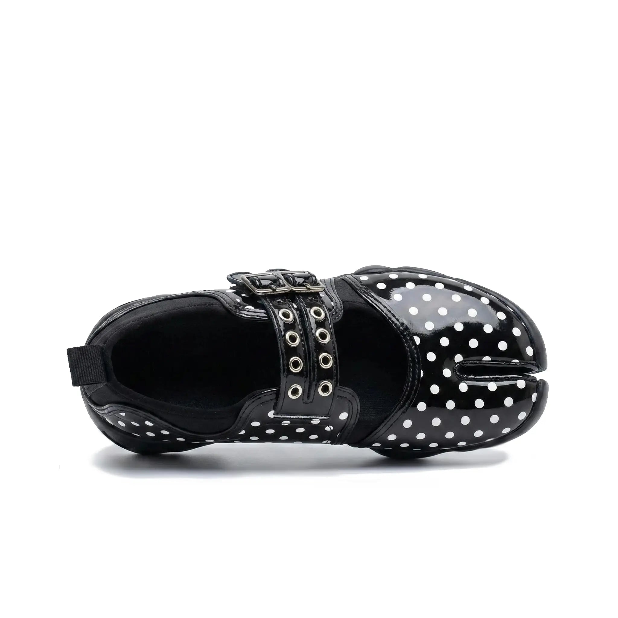 ZQW Dotty Split 1.0 Tabi Mary Jane Sneakers black small dot, top view – fine polka dot pattern across black base, round split-toe silhouette, Mary Jane strap detail, wide-foot friendly