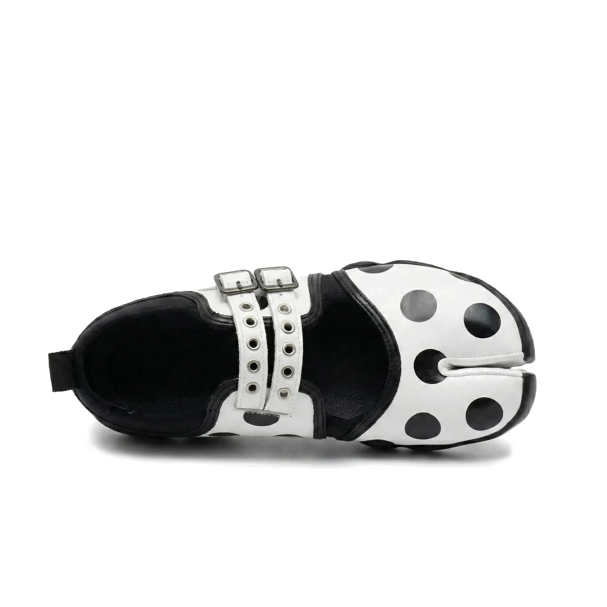 ZQW Dotty Split 1.0 Tabi Mary Jane Sneakers white big dot, top view – bold polka dot pattern on white upper, round split-toe silhouette, Mary Jane strap detail, wide-foot friendly