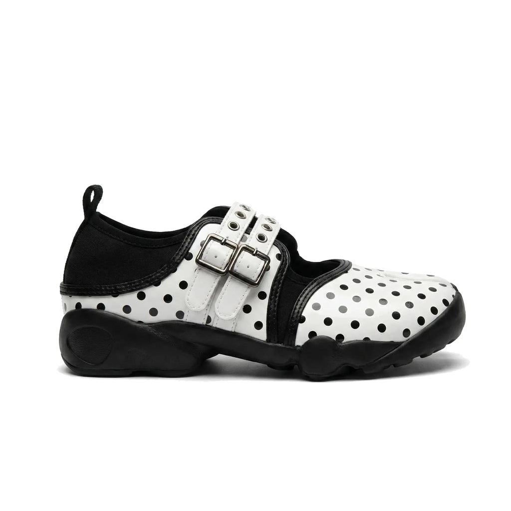 ZQW Dotty Split 1.0 white fine polka dot sneakers, side view – small dotted pattern on white base, Mary Jane style strap, cushioned sole, split-toe design