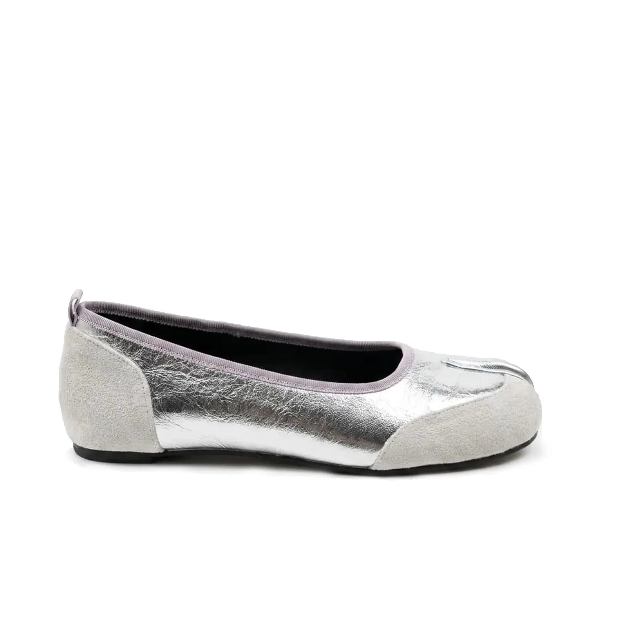 ZQW Mixed Media Tabi Flats in silver, side view – low 0.7cm heel, anti-slip rubber outsole, mixed vegan leather and suede upper, slip-on flat