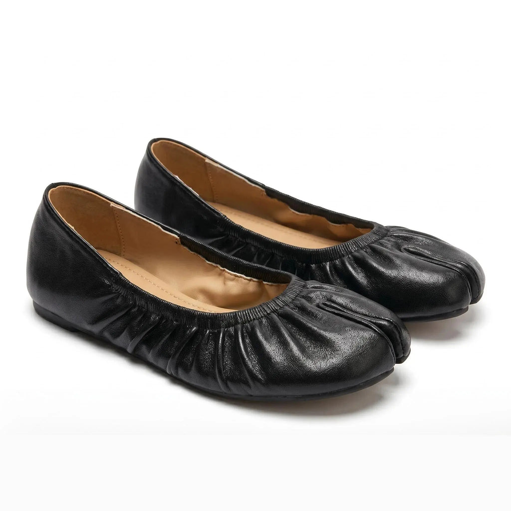 ZQW Ruched Tabi Ballet Flats in black, pair 45-degree view – matching ruched tabi flats, low heel, perfect for daily casual or office wear
