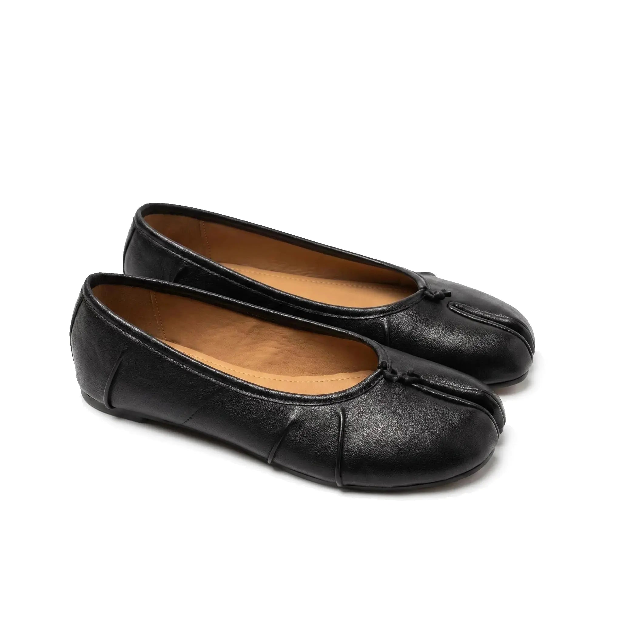 ZQW Ruched Tabi Ballet Flats in black, pair 45-degree view – matching ruched tabi flats, low heel, perfect for daily casual or office wear