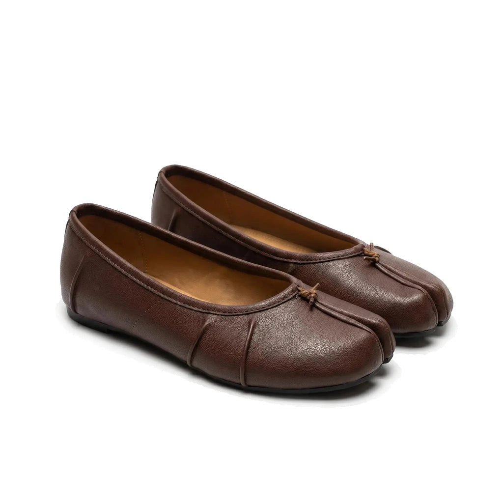 Crinkled Tabi Ballet Flats