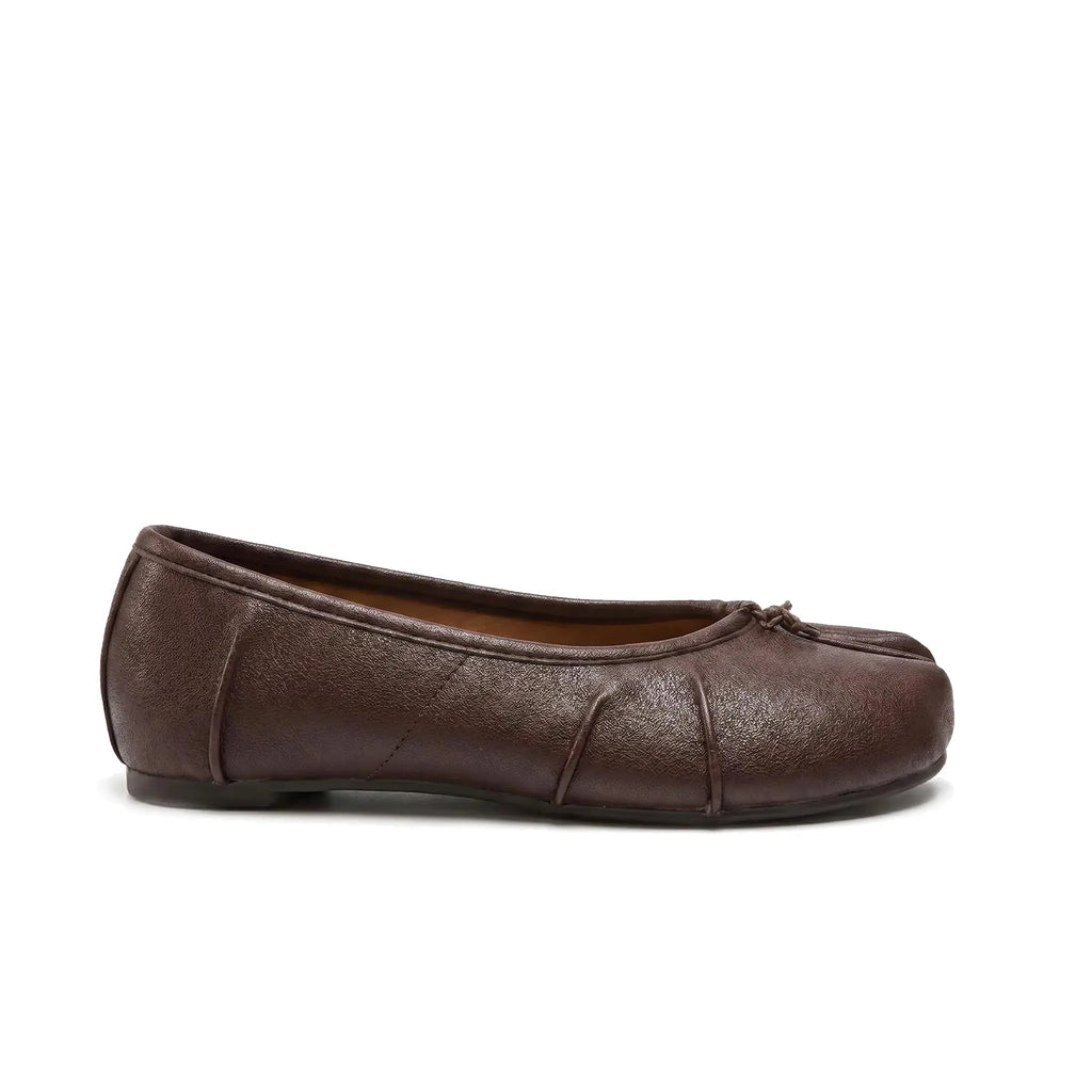 ZQW Ruched Tabi Ballet Flats in burgundy, side view – low 0.28-inch heel, anti-slip rubber outsole, slip-on style with ruched trim, wide-foot friendly
