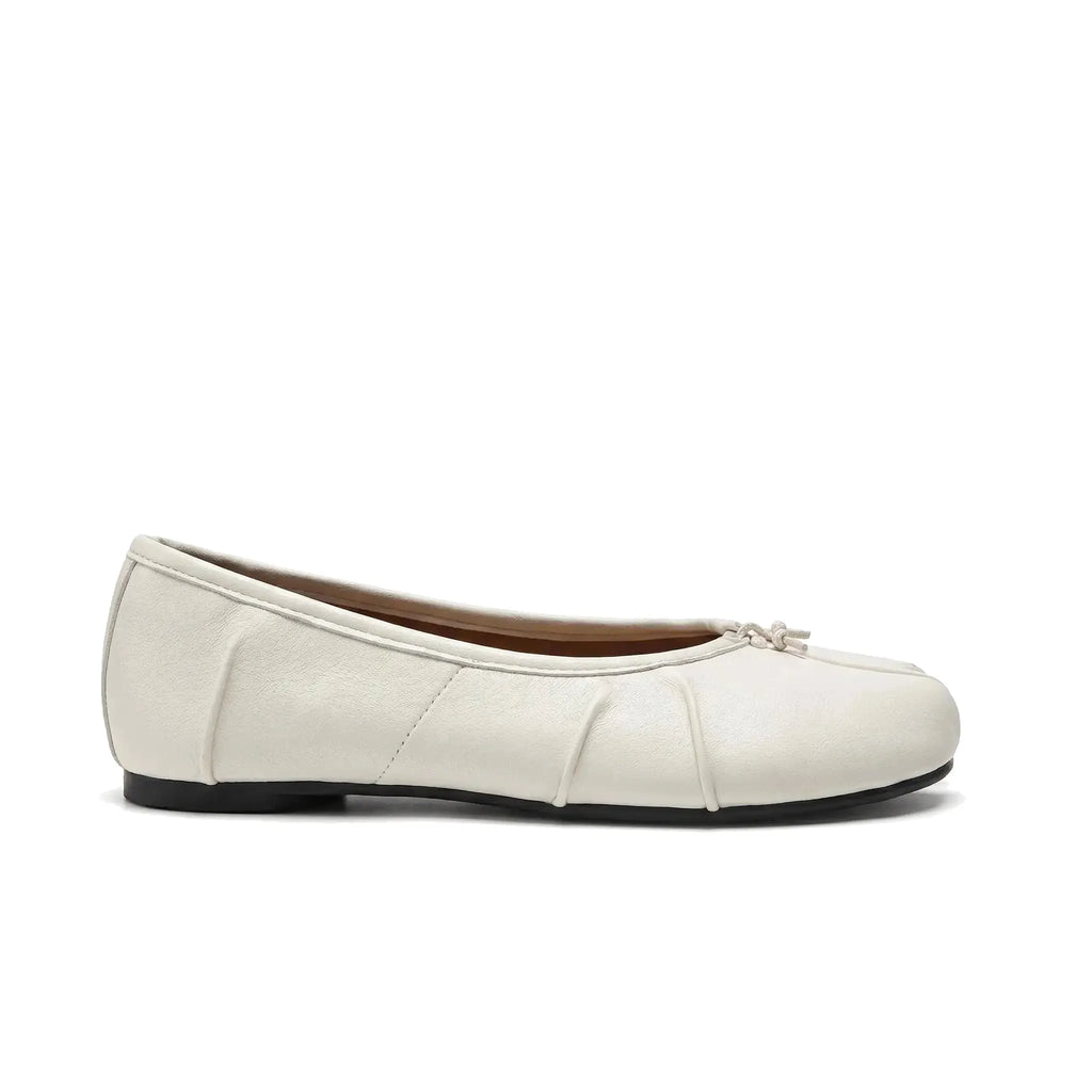 ZQW Ruched Tabi Ballet Flats in white, side view – low 0.28-inch heel, anti-slip rubber outsole, slip-on style with ruched trim, wide-foot friendly