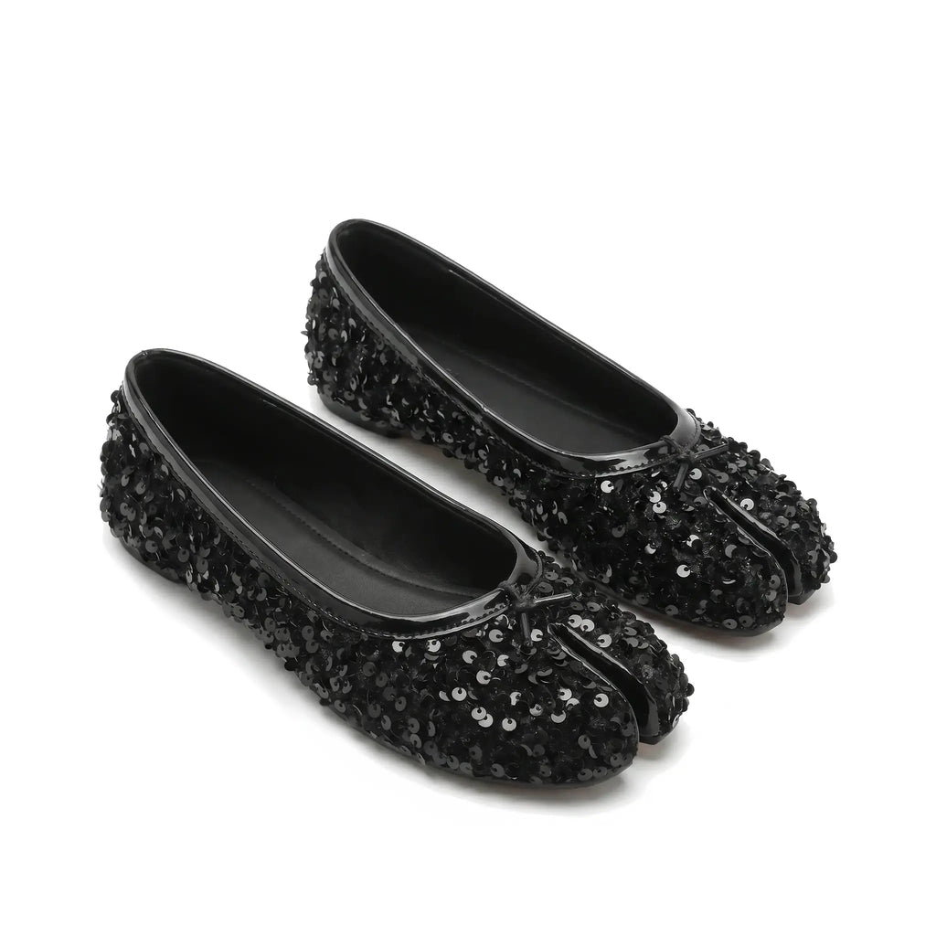 ZQW Sequin Tabi Flats in black, pair 45-degree view – matching black sequin tabi flats, round toe, perfect for parties or special occasions
